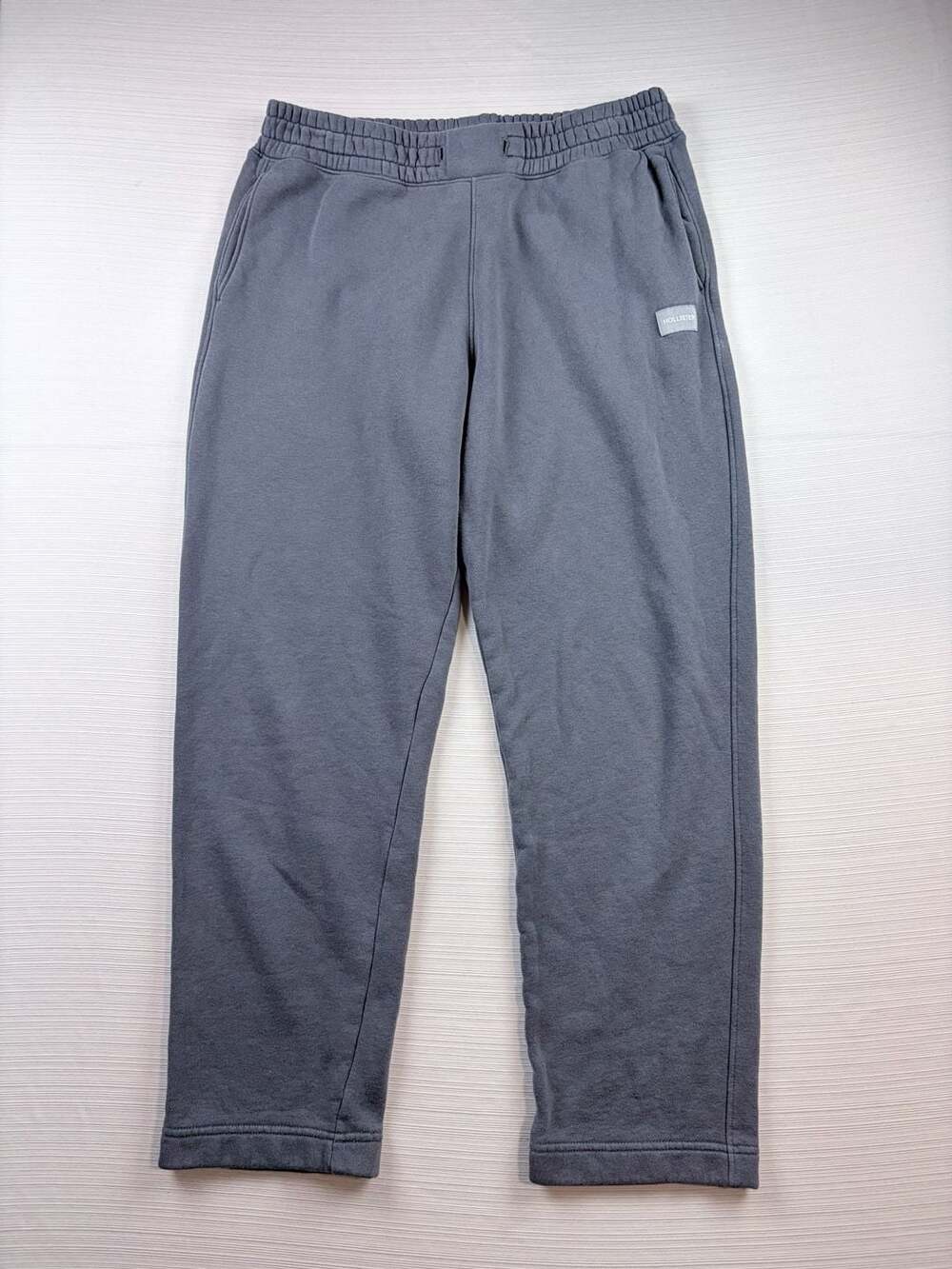 Hollister Sweatpants Medium Grey Logo Label Elastic Waist